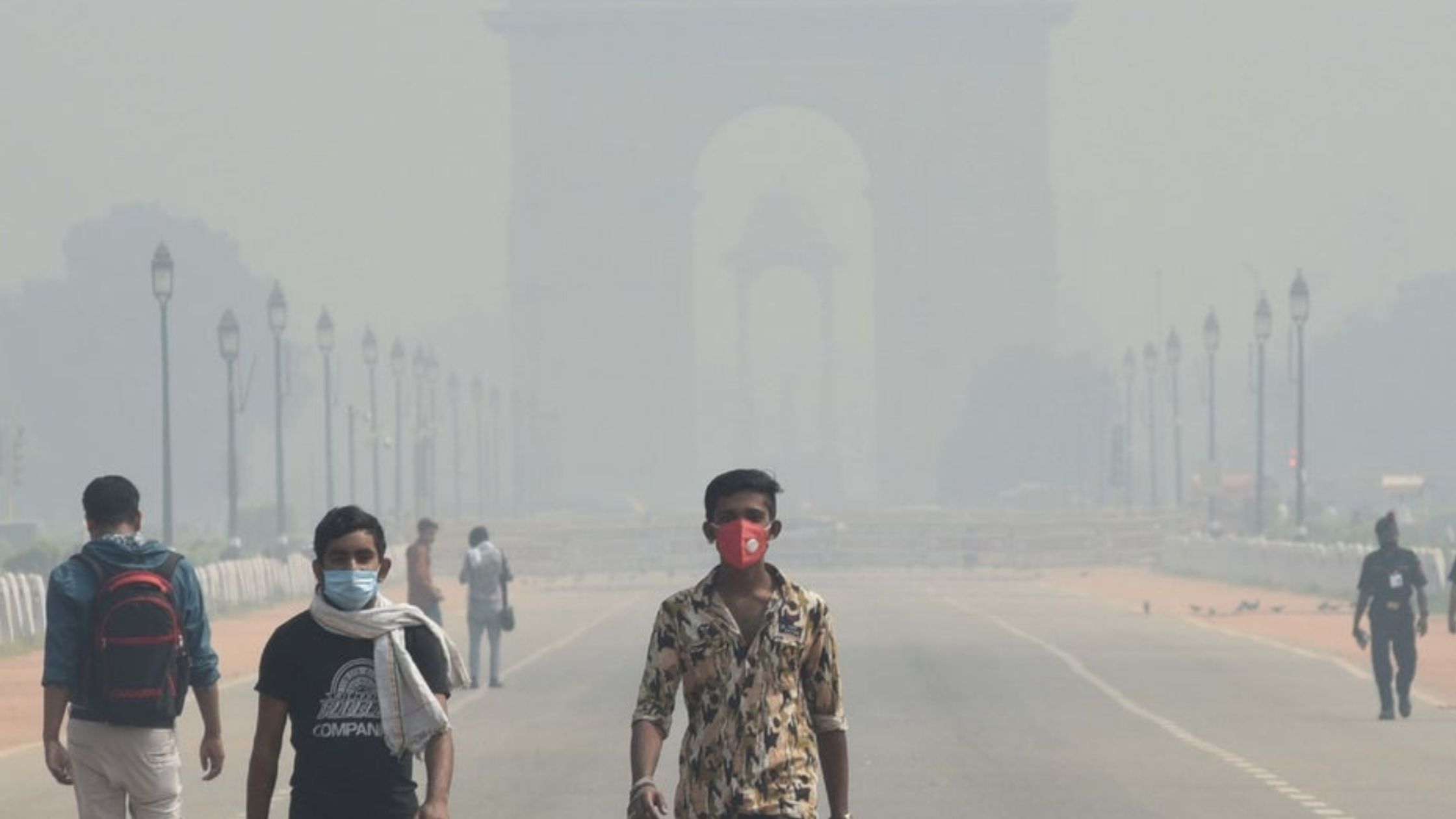 “Delhi’s Battle Against Hazardous Air Quality Persists: Multiple Areas Register ‘Severe’ AQI”